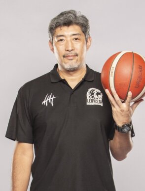 LEOVISTA_COACHES-宮ノ腰達也jpg LEOVISTA_COACHES-宮ノ腰達也jpg